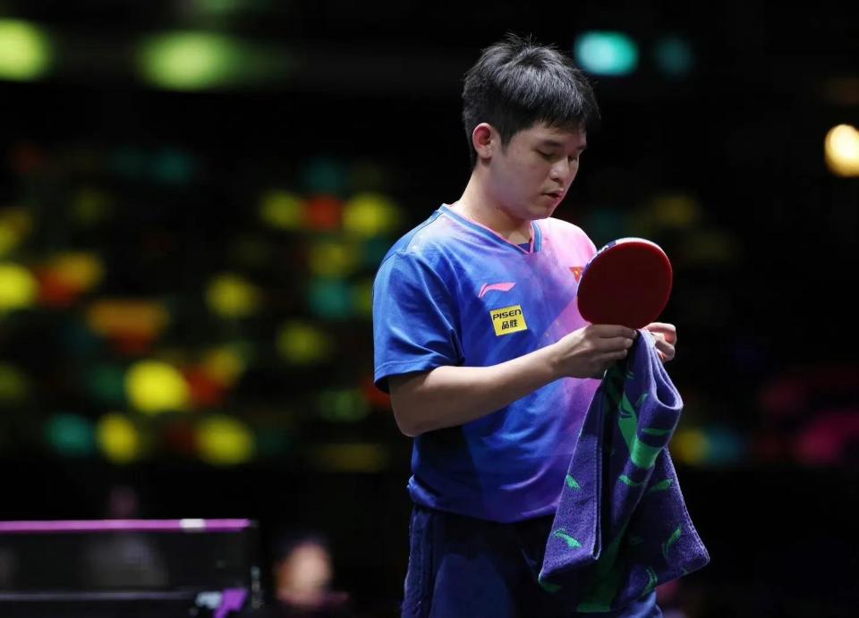 背面则是赛 背面则是赛